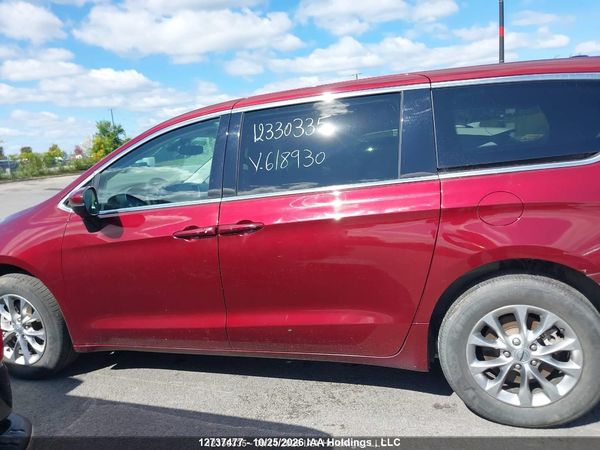2023 CHRYSLER PACIFICA TOURING L AWD — I15