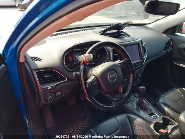 2019 JEEP CHEROKEE TRAILHAWK