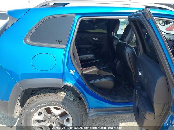 2019 JEEP CHEROKEE TRAILHAWK