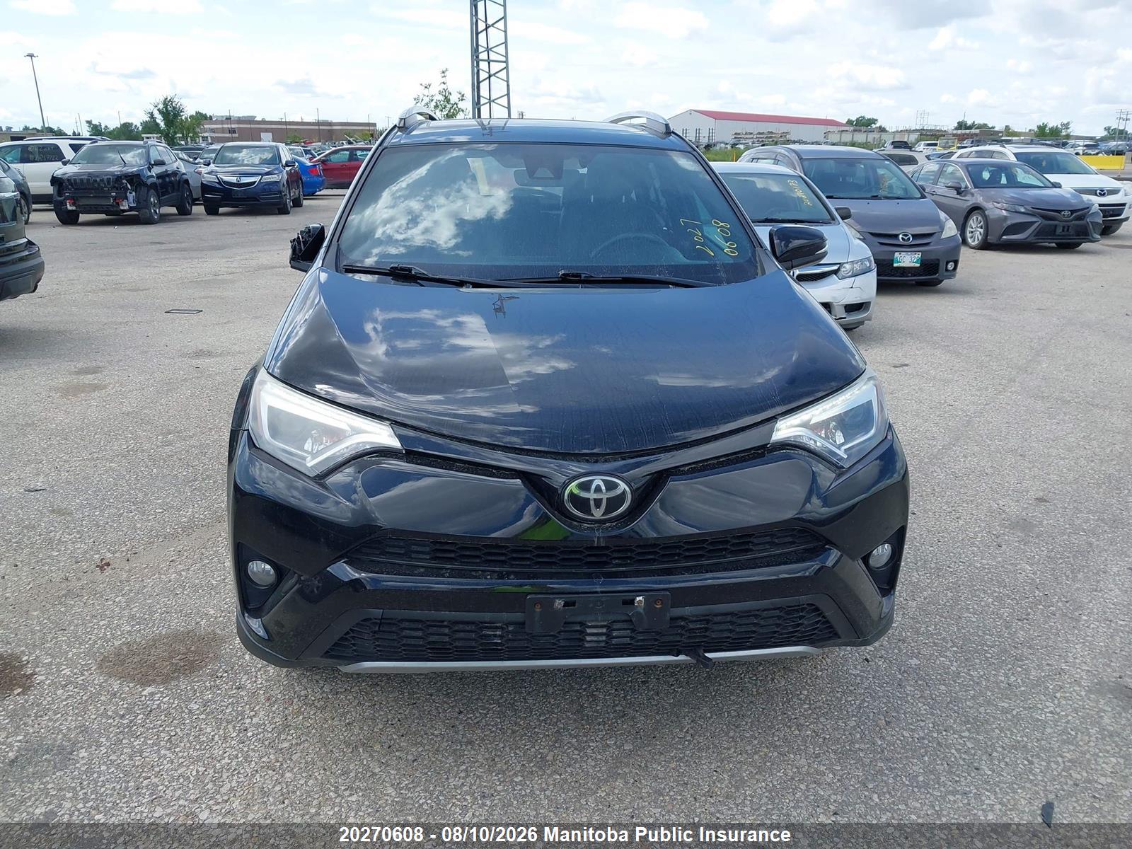 2017 TOYOTA RAV4 SE