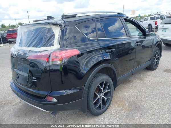2017 TOYOTA RAV4 SE