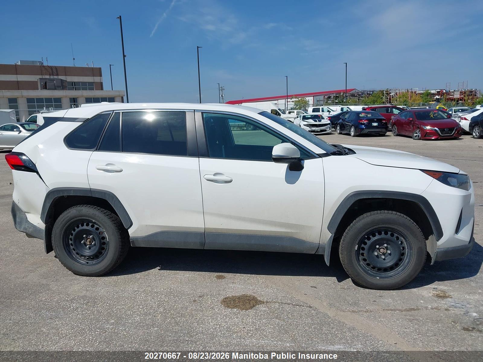 2022 TOYOTA RAV4 LE