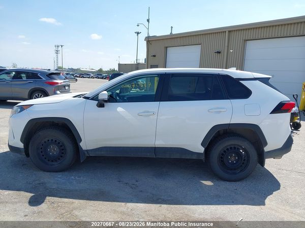 2022 TOYOTA RAV4 LE