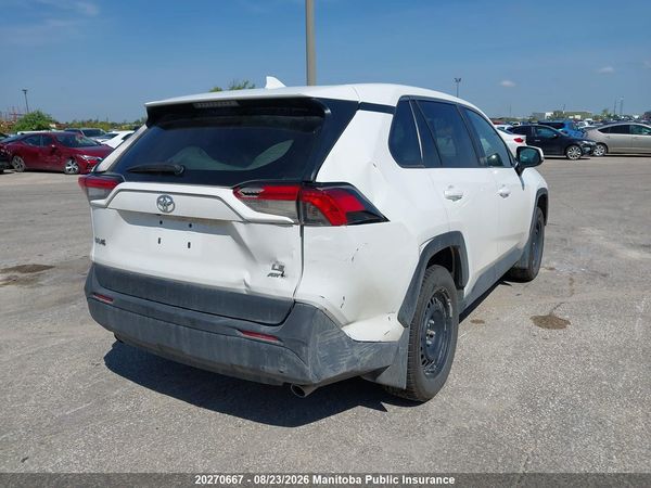 2022 TOYOTA RAV4 LE