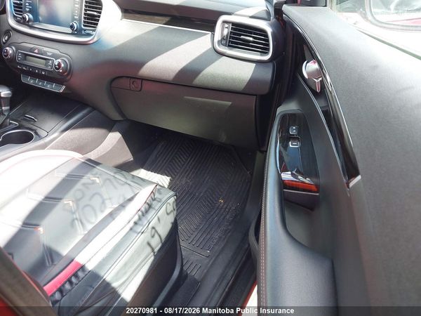 2019 KIA SORENTO LX V6