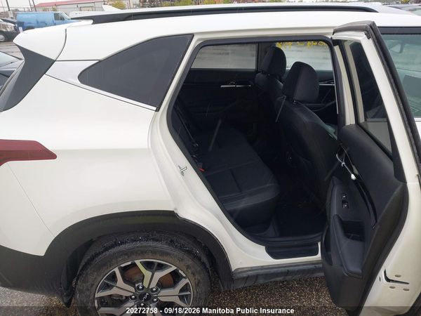 2023 KIA SELTOS EX PREMIUM — I7
