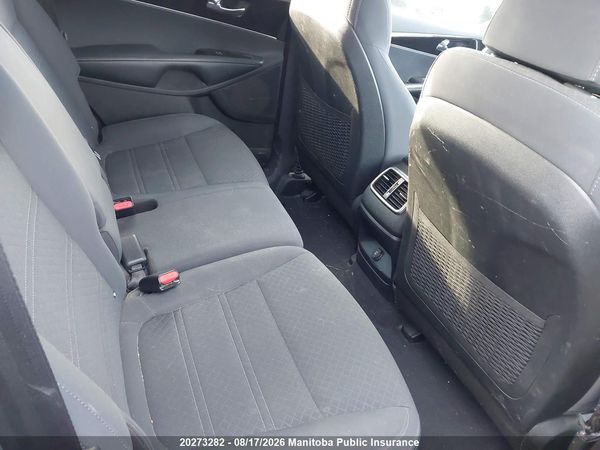 2018 KIA SORENTO LX