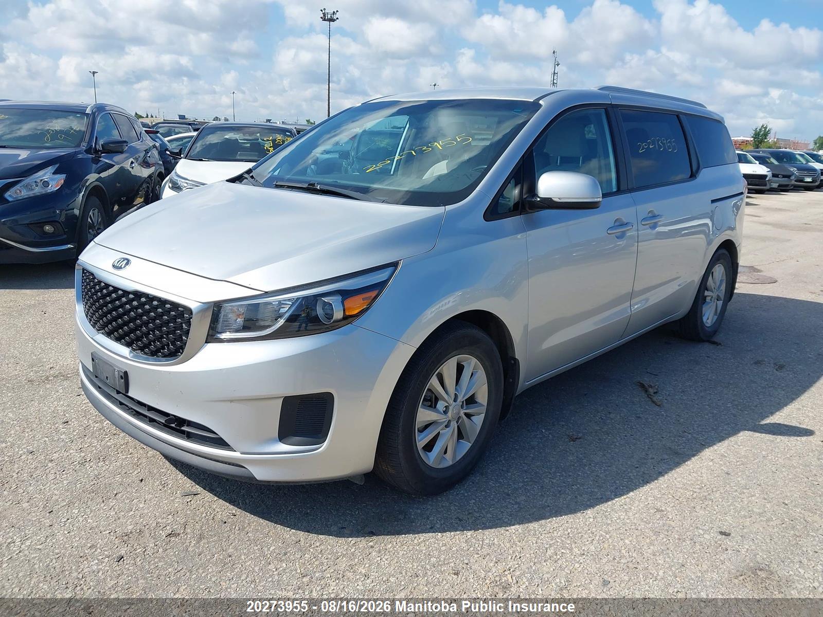 2017 KIA SEDONA LX