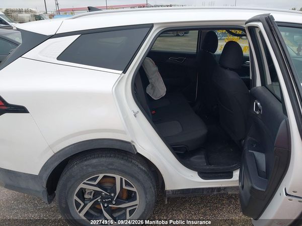 2025 KIA SPORTAGE LX — I7