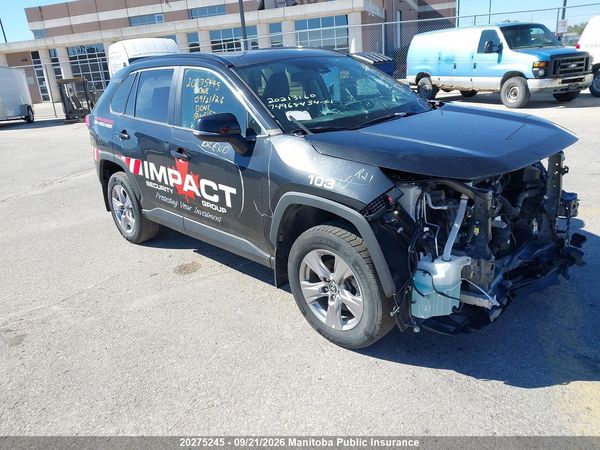 2022 TOYOTA RAV4 XLE — I1
