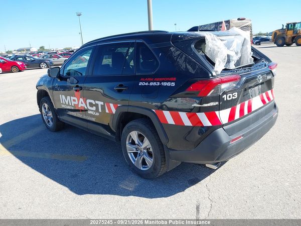 2022 TOYOTA RAV4 XLE — I3