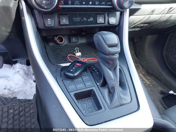 2022 TOYOTA RAV4 XLE — I11