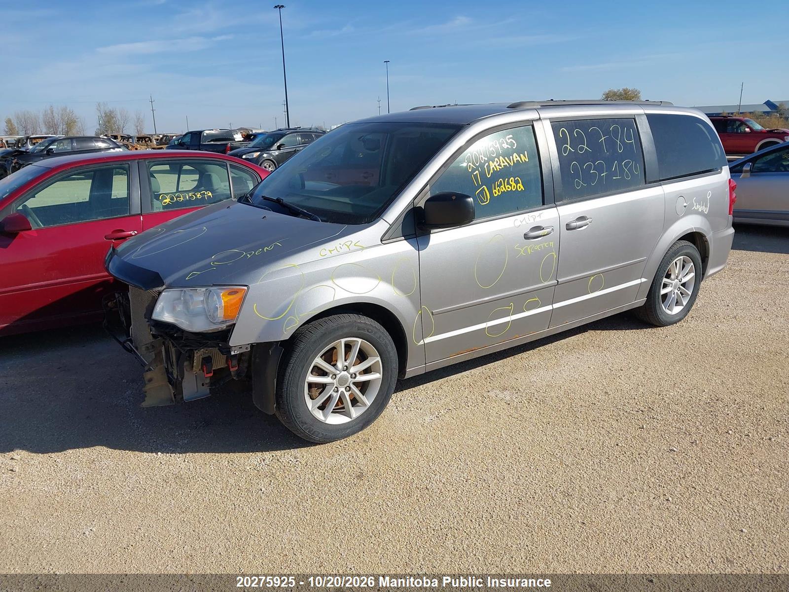 2017 DODGE GRAND CARAVAN CREW — I2