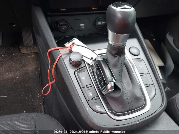 2022 HYUNDAI KONA PREFERRED — I10