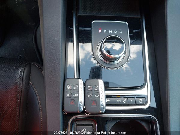 2018 JAGUAR F-PACE 30T Prestige