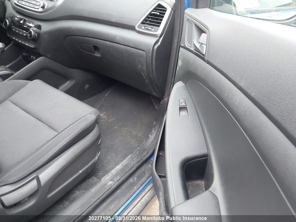 2017 HYUNDAI TUCSON