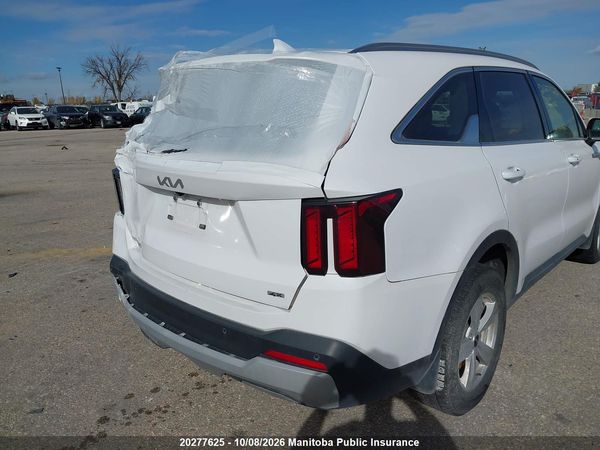 2025 KIA SORENTO LX — I17