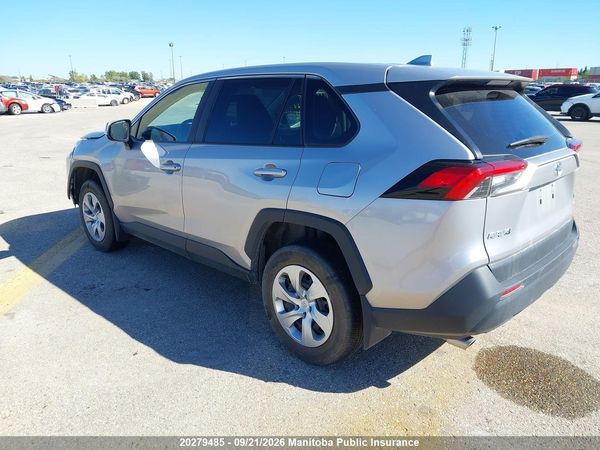 2022 TOYOTA RAV4 LE — I3