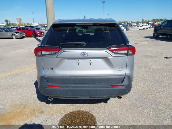 2022 TOYOTA RAV4 LE — I16