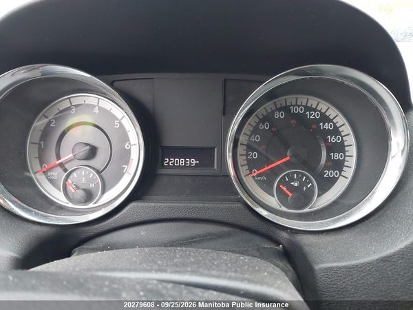 2014 DODGE GRAND CARAVAN SXT — I6