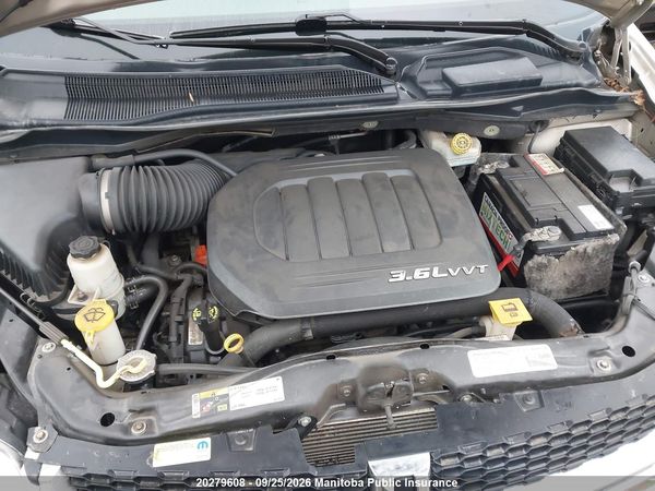 2014 DODGE GRAND CARAVAN SXT — I9