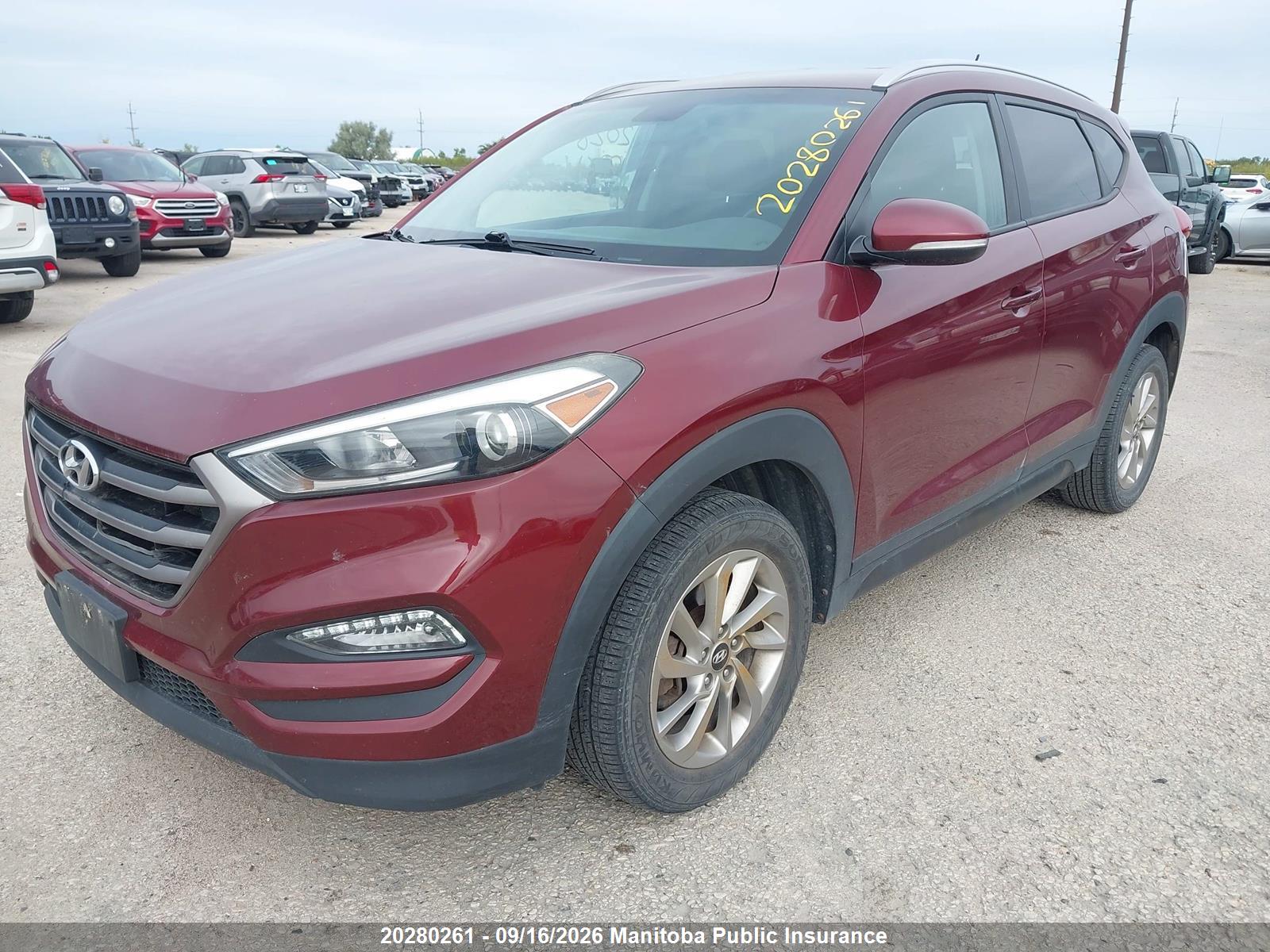 2016 HYUNDAI TUCSON — I2