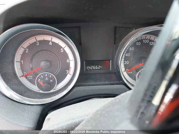 2017 DODGE GRAND CARAVAN SXT — I15