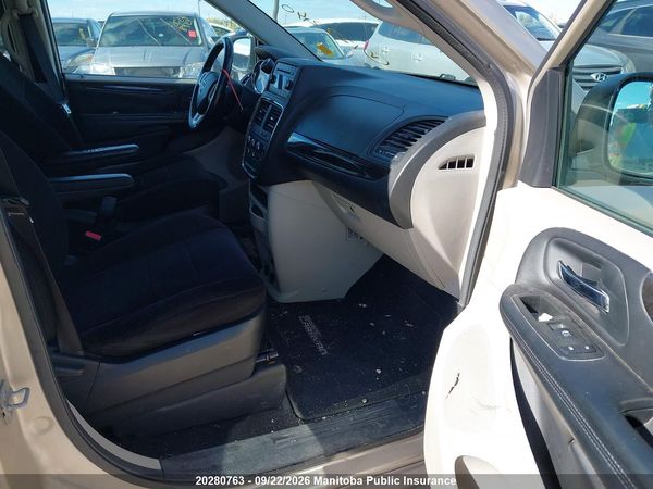 2014 DODGE GRAND CARAVAN SXT — I5