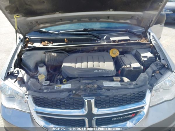 2016 DODGE GRAND CARAVAN SE — I10