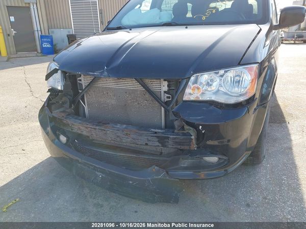 2016 DODGE GRAND CARAVAN SXT — I6