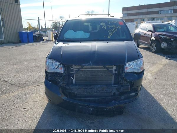 2016 DODGE GRAND CARAVAN SXT — I13