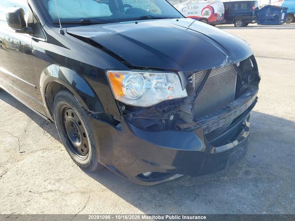 2016 DODGE GRAND CARAVAN SXT — I18