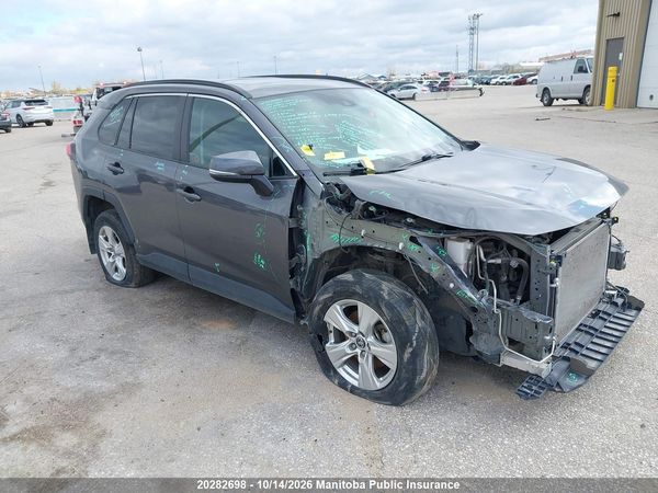 2021 TOYOTA RAV4 XLE — I1