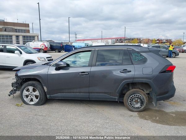 2021 TOYOTA RAV4 XLE — I15