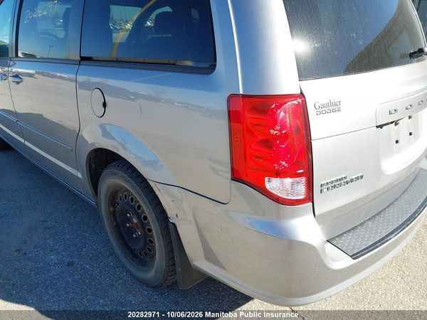2016 DODGE GRAND CARAVAN SXT — I17