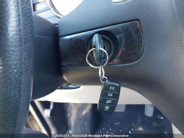 2014 DODGE GRAND CARAVAN SE — I10