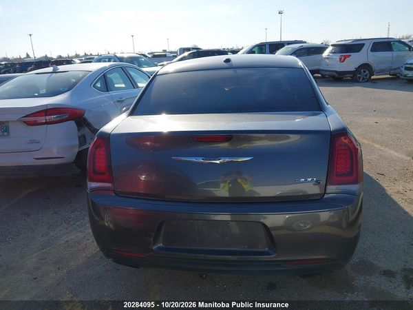2016 CHRYSLER 300 S — I17