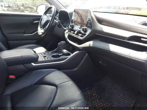 2023 TOYOTA HIGHLANDER