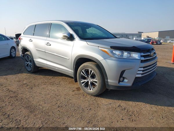 2018 TOYOTA HIGHLANDER LE/LE PLUS