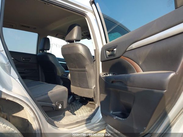 2018 TOYOTA HIGHLANDER LE/LE PLUS