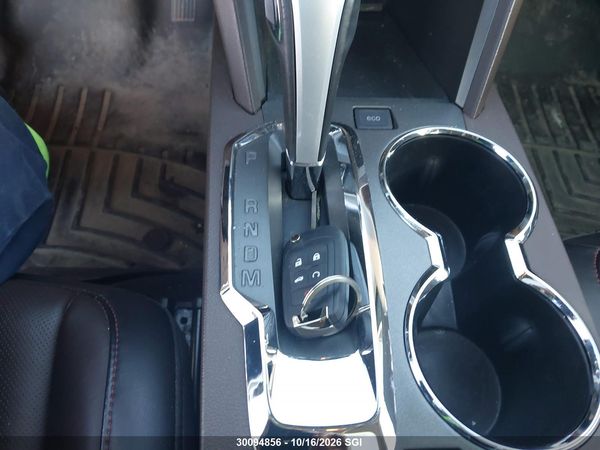 2013 CHEVROLET EQUINOX LTZ — I11