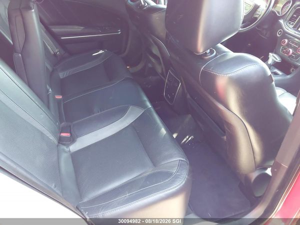 2015 DODGE CHARGER SXT