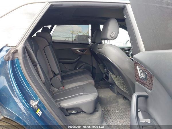2019 AUDI Q8 PRESTIGE S-LINE