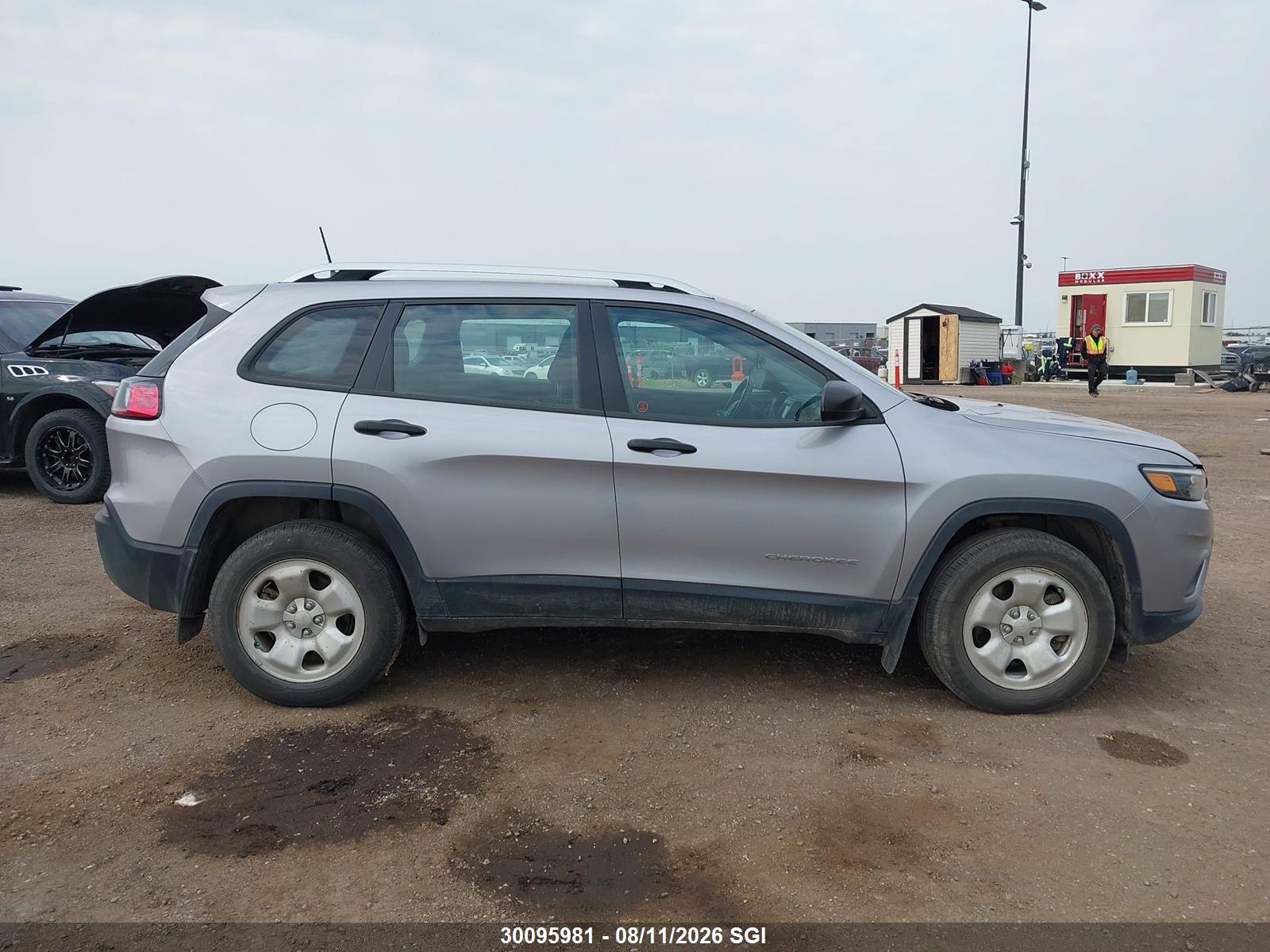 2019 JEEP CHEROKEE SPORT