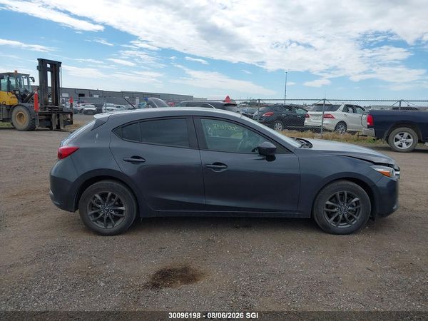 2017 MAZDA 3 Sport