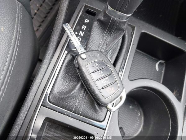 2017 HYUNDAI TUCSON LIMITED/SPORT AND ECO/SE