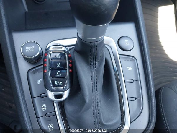 2023 HYUNDAI KONA SE