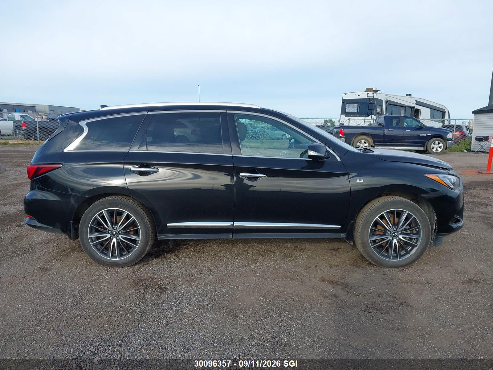 2016 INFINITI QX60