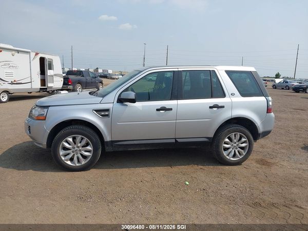 2014 LAND ROVER LR2 Base