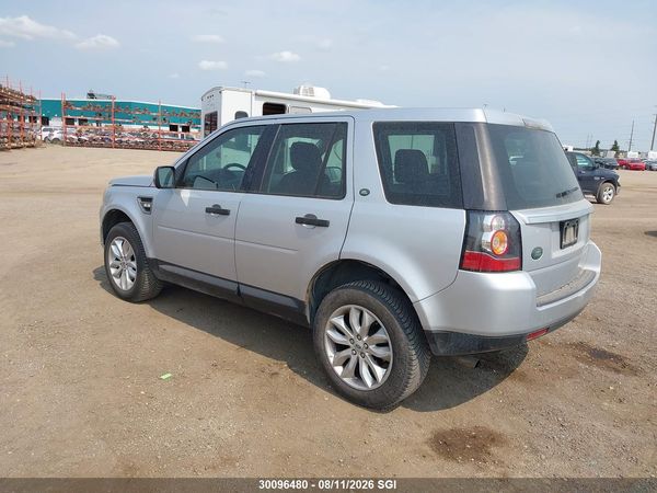 2014 LAND ROVER LR2 Base